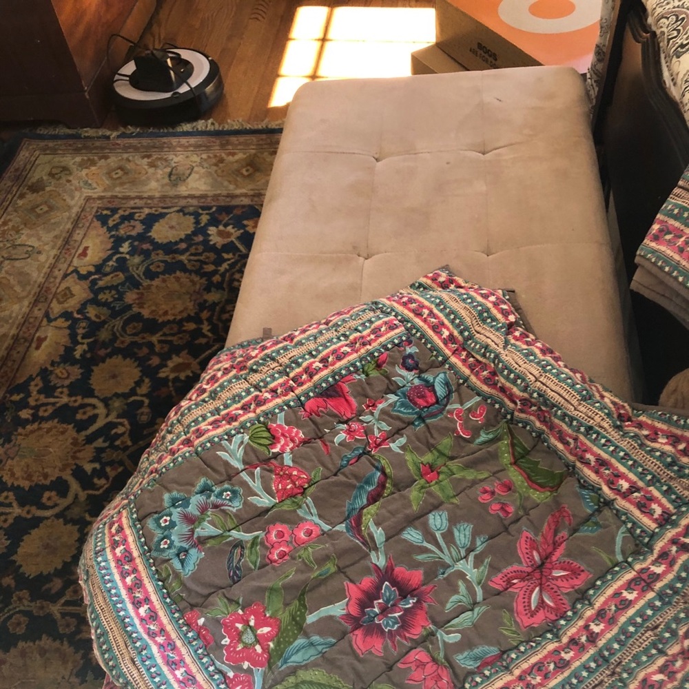 5 piece QUILT SET/COMPANY STORE